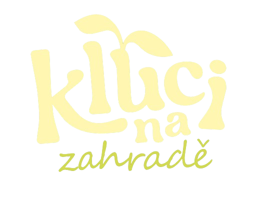 Kluci na zahradě